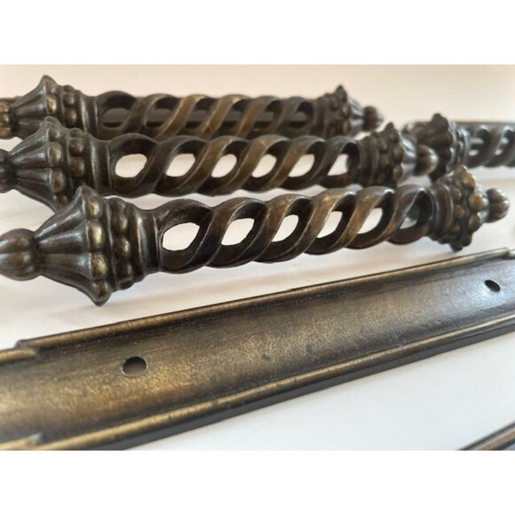 Vintage Burnished Brass Drawer Pulls w/ Twist Design – Set of 8 - Picture 5 of 9